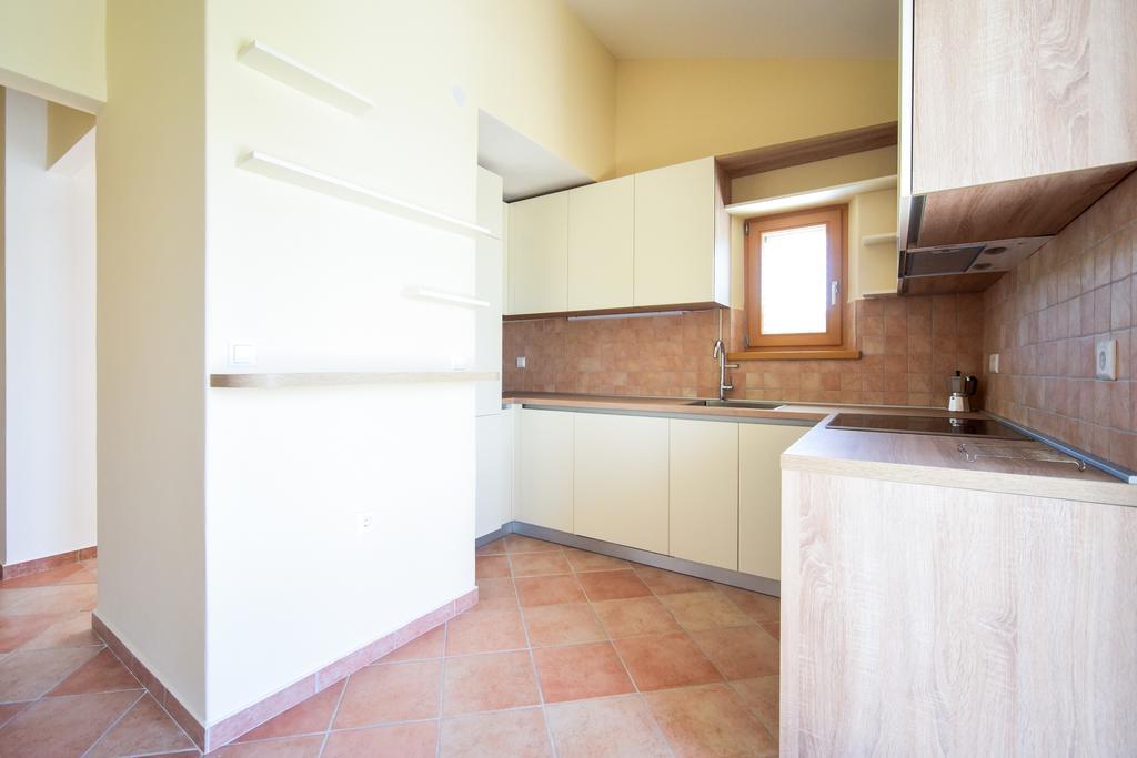 Apartments Villa Perla Rovanjska Zimmer foto